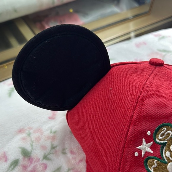 Disney Red Mickey Mouse Gingerbread Hat - Picture 4 of 6